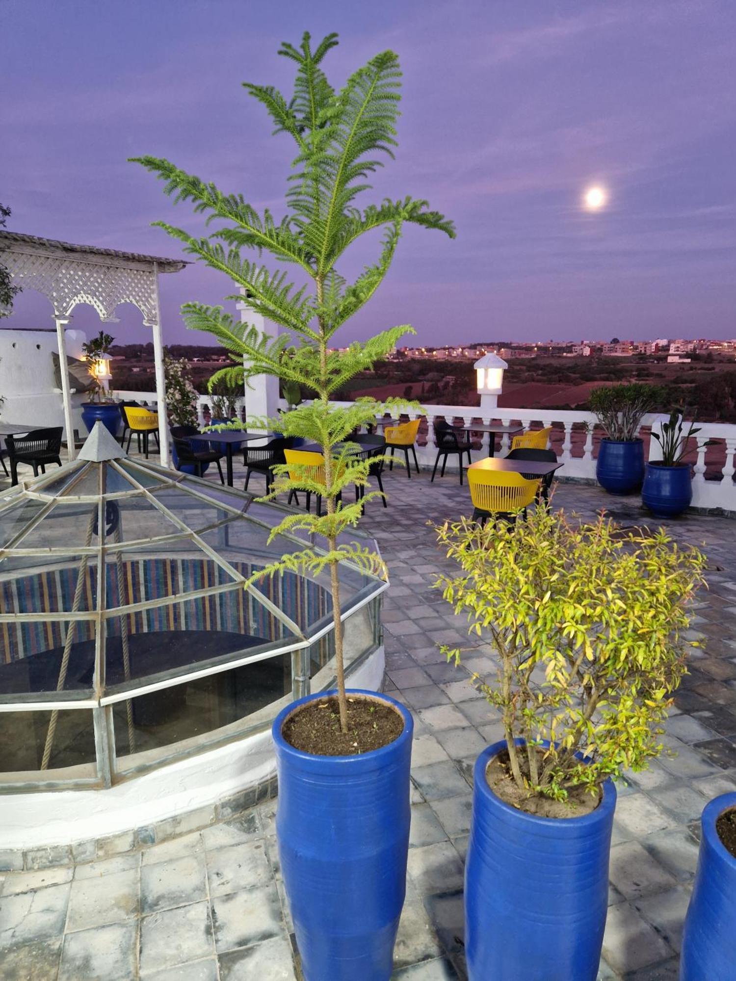 L'Oum Errebia Hotel Azemmour Bagian luar foto