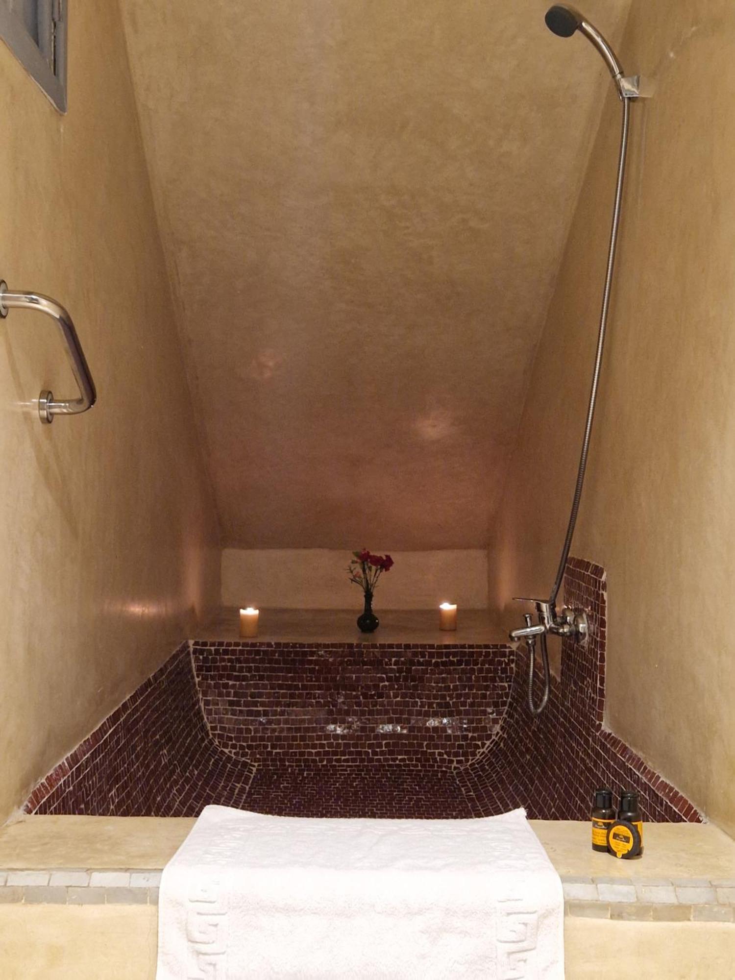 L'Oum Errebia Hotel Azemmour Bagian luar foto